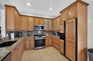 240 E Isle Verde Way, Palm Beach Gardens, FL 33418 - Photo 6