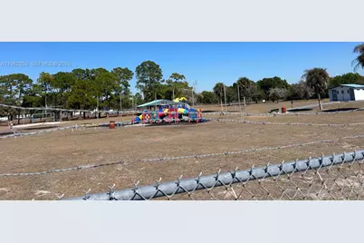 648 Hunting Club Ave, Clewiston, FL 33440 - Photo 18