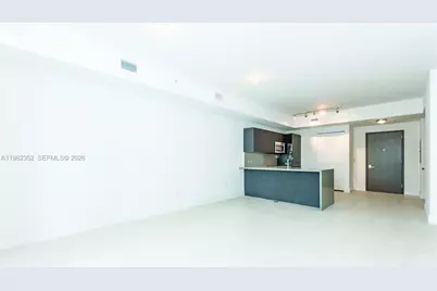 1080 Brickell Ave #1706, Miami, FL 33131 - Photo 4