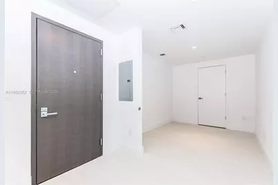 1080 Brickell Ave #1706, Miami, FL 33131 - Photo 8