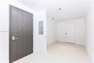 1080 Brickell Ave, Miami, FL 33131 - Photo 8