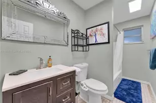 8600 NW 25th Ct, Sunrise, FL 33322 - Photo 14
