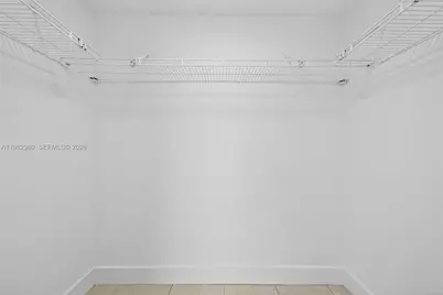 1285 W 42nd Pl, Hialeah, FL 33012 - Photo 38