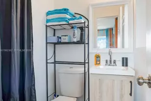 919 NW 13th St, Fort Lauderdale, FL 33311 - Photo 10