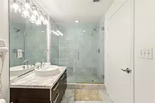 244 Biscayne Blvd, Miami, FL 33132 - Photo 18