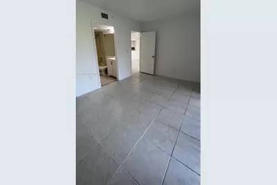 [Address not provided], Fort Lauderdale, FL 33309 - Photo 20