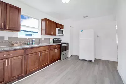 7770 NW 9th Ave, Miami, FL 33150 - Photo 8