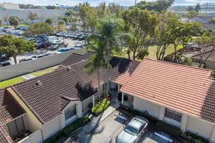 6012 NW 172nd Terr Circle, Hialeah, FL 33015 - Photo 10