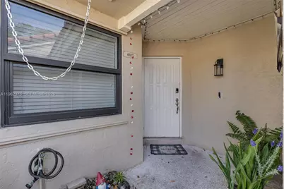 6012 NW 172nd Terr Cir, Hialeah, FL 33015 - Photo 12