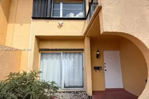 13725 SW 84th St, Miami, FL 33183 - Photo 1
