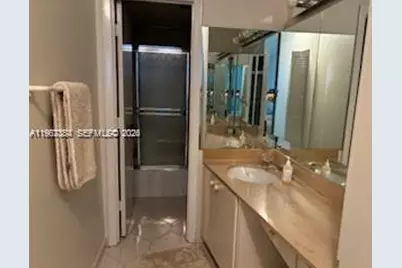 300 Bayview Dr #707, Sunny Isles Beach, FL 33160 - Photo 12