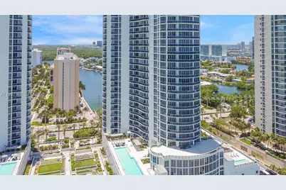 16001 Collins Ave #3605, Sunny Isles Beach, FL 33160 - Photo 30
