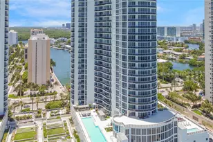 16001 Collins Ave, Sunny Isles Beach, FL 33160 - Photo 30