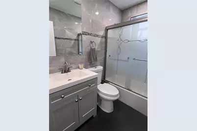 7415 Coldstream Dr, Hialeah, FL 33015 - Photo 20