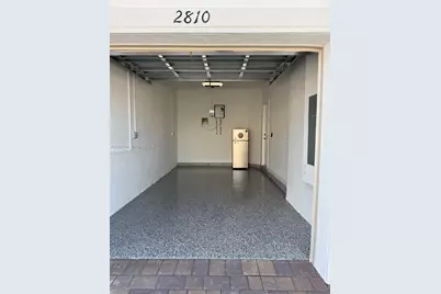 2810 SE 24th Ave, Homestead, FL 33035 - Photo 2