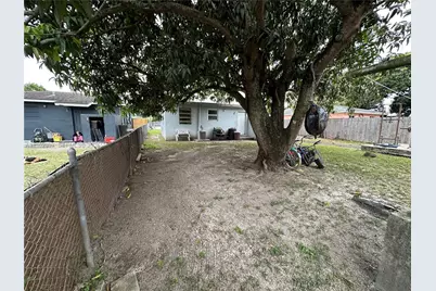 10229 SW 175th St, Miami, FL 33157 - Photo 6