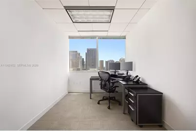 1001 Brickell Bay Dr #2112, Miami, FL 33131 - Photo 12