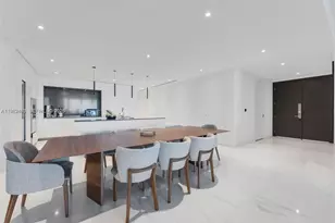 300 Biscayne Blvd Way, Miami, FL 33131 - Photo 8