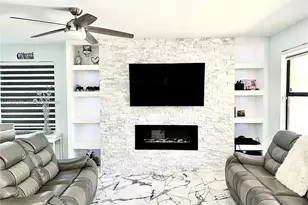 5016 NW 48th Ln, Tamarac, FL 33319 - Photo 4