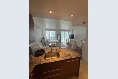 10275 Collins Ave #1402, Bal Harbour, FL 33154 - Photo 14