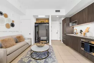 159 NE 6th St, Miami, FL 33132 - Photo 10