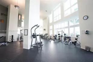 1900 N Bayshore Dr, Miami, FL 33132 - Photo 26