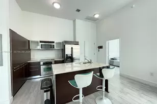 1900 N Bayshore Dr, Miami, FL 33132 - Photo 6