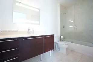 1900 N Bayshore Dr, Miami, FL 33132 - Photo 18