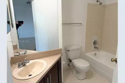 2445 SW 18th Ter #915, Fort Lauderdale, FL 33315 - Photo 12