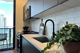 398 NE 5th St, Miami, FL 33132 - Photo 2