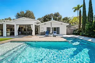 16140 Aberdeen Way, Miami Lakes, FL 33014 - Photo 52