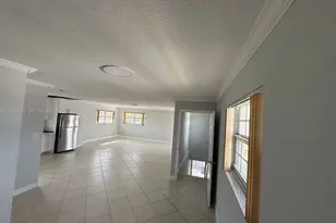 948 E 47th St, Hialeah, FL 33013 - Photo 2