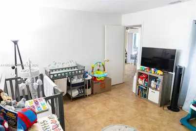 9161 NW 26th Pl, Sunrise, FL 33322 - Photo 14