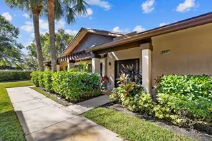 2621 N Carambola Cir N, Coconut Creek, FL 33066 - Photo 2