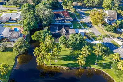 400 SW 62nd Ave, Plantation, FL 33317 - Photo 36