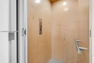 650 NE 32nd St #BH6, Miami, FL 33137 - Photo 20