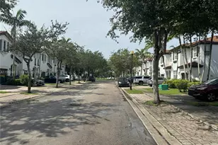 1048 NE 30th Ave, Homestead, FL 33033 - Photo 30