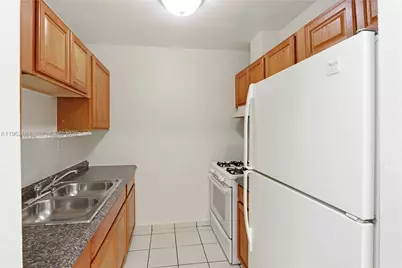 4655 Palm Ave #309, Hialeah, FL 33012 - Photo 6