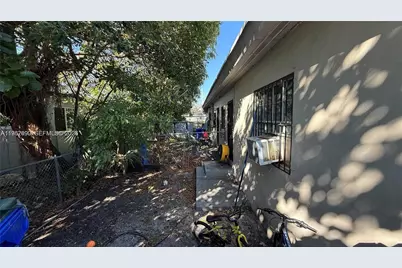 1201 NW 51st St #5100, Miami, FL 33142 - Photo 4
