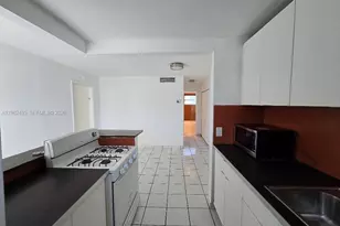 631 Jefferson Ave, Miami Beach, FL 33139 - Photo 6