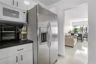 4630 SW 97th Ave, Miami, FL 33165 - Photo 8