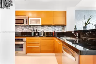 244 Biscayne Blvd, Miami, FL 33132 - Photo 12