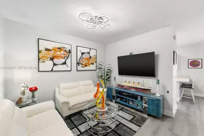 549 NE 206th Ln, Miami, FL 33179 - Photo 4