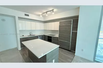 1100 S Miami Ave #1710, Miami, FL 33130 - Photo 30