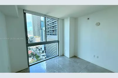 1100 S Miami Ave #1710, Miami, FL 33130 - Photo 16