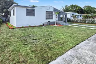 15694 NE 10th Ct, North Miami Beach, FL 33162 - Photo 2