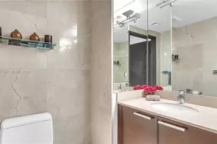 16275 Collins Ave, Sunny Isles Beach, FL 33160 - Photo 14