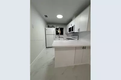 8079 NW 8th St #10, Miami, FL 33126 - Photo 6