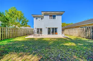 3228 SE 3rd Dr, Homestead, FL 33033 - Photo 10