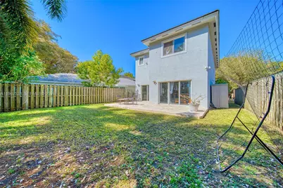 3228 SE 3rd Dr, Homestead, FL 33033 - Photo 12